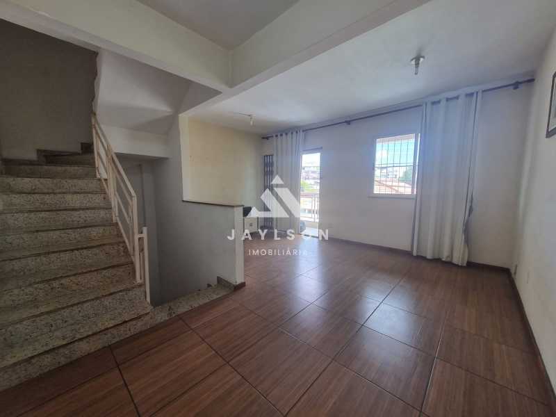 Casa de Vila à venda com 3 quartos, 120m² - Foto 9