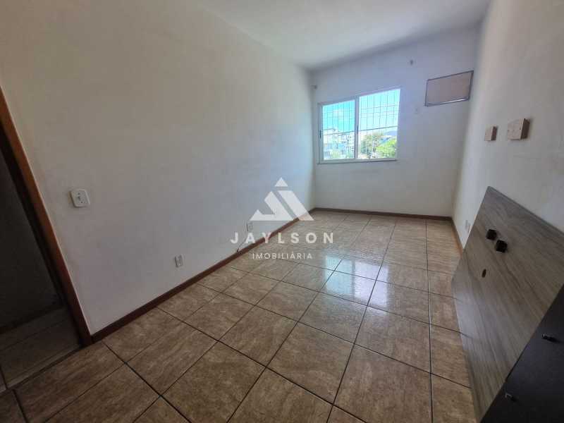 Casa de Vila à venda com 3 quartos, 120m² - Foto 13