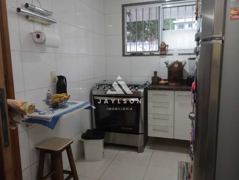 Casa de Vila à venda com 2 quartos, 120m² - Foto 11