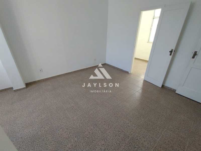 Apartamento à venda com 3 quartos, 77m² - Foto 12