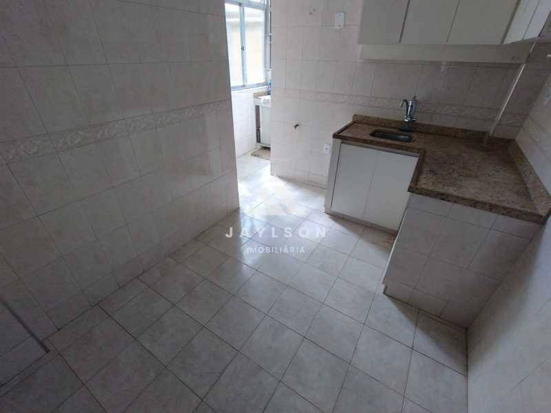 Apartamento à venda com 3 quartos, 77m² - Foto 22