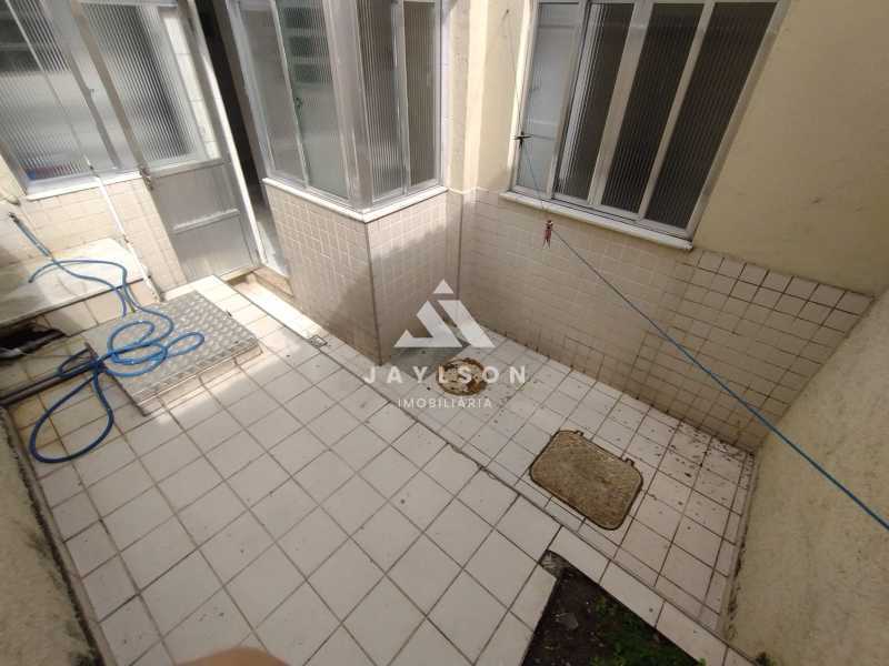 Apartamento à venda com 3 quartos, 77m² - Foto 26