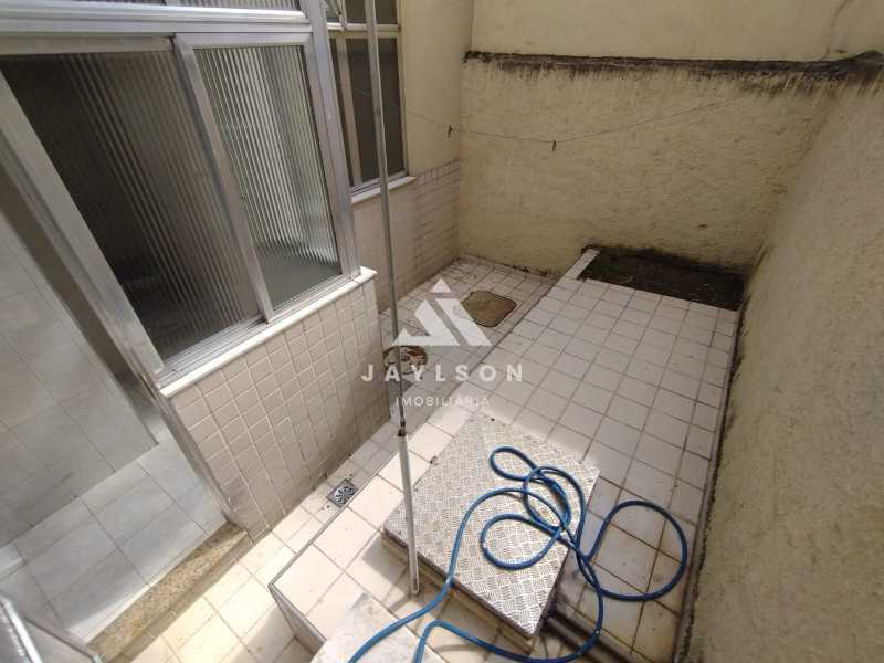 Apartamento à venda com 3 quartos, 77m² - Foto 27