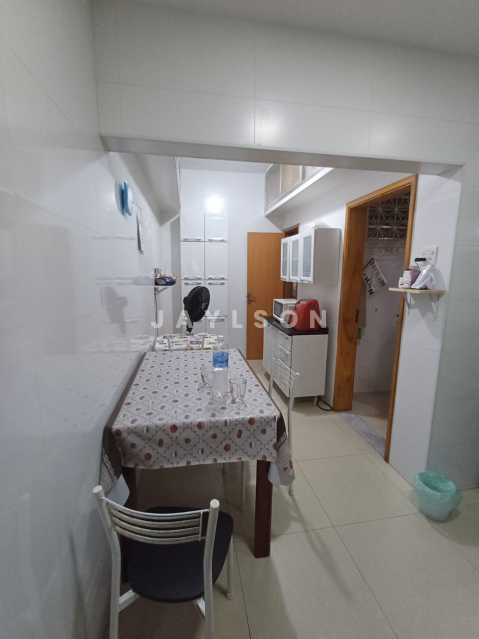 Apartamento à venda com 2 quartos, 64m² - Foto 17