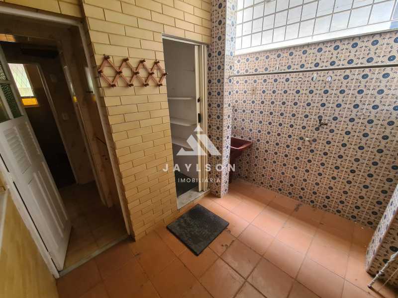 Apartamento à venda com 2 quartos, 64m² - Foto 20