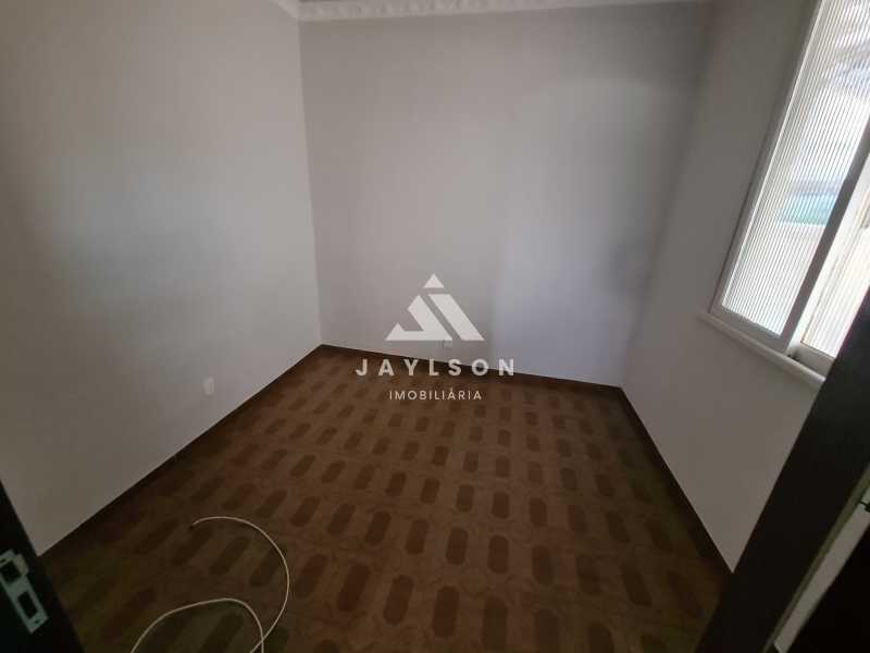 Apartamento à venda com 2 quartos, 64m² - Foto 24