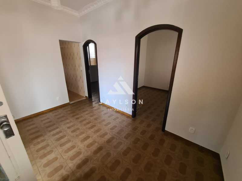 Apartamento à venda com 2 quartos, 64m² - Foto 26