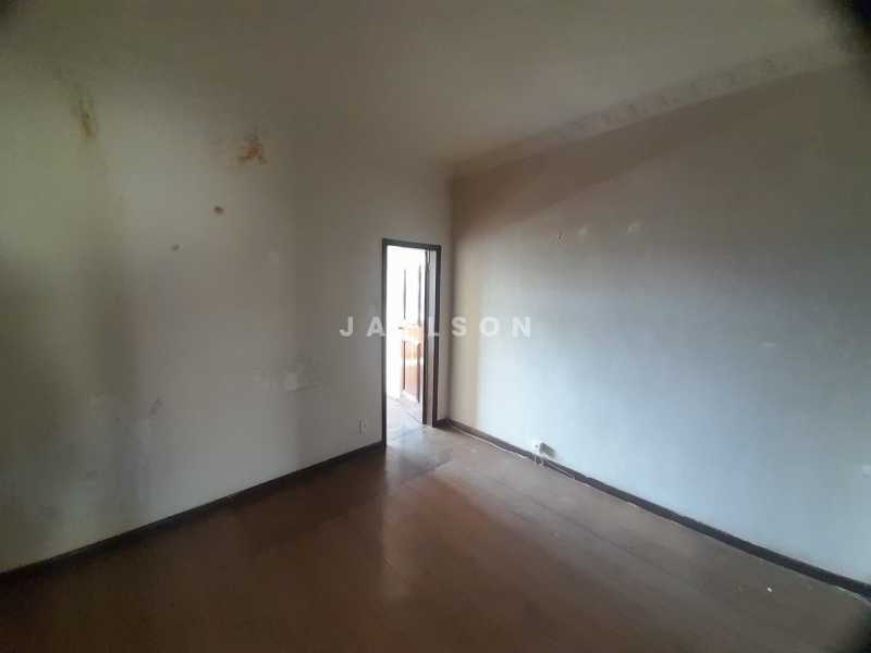 Apartamento à venda com 2 quartos, 75m² - Foto 7