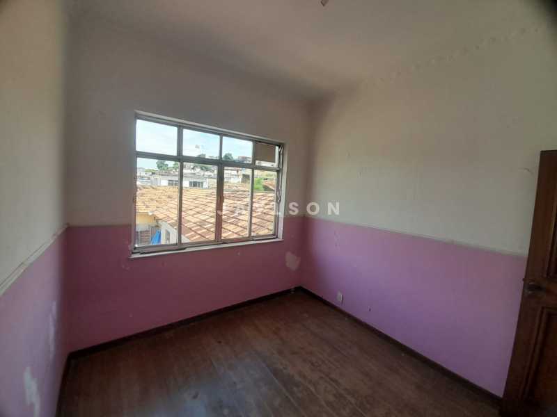 Apartamento à venda com 2 quartos, 75m² - Foto 9