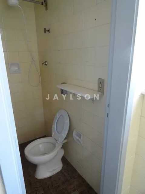 Apartamento à venda com 2 quartos, 75m² - Foto 18