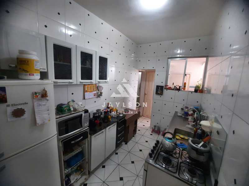 Apartamento à venda com 2 quartos, 78m² - Foto 17