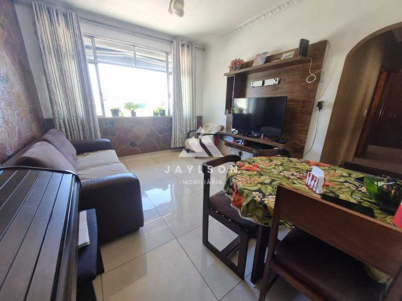 Apartamento à venda com 2 quartos, 68m² - Foto 2