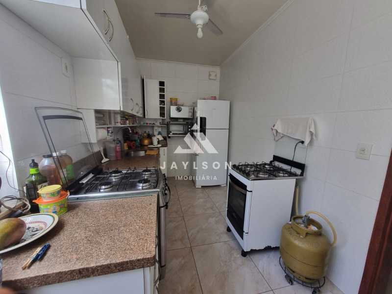 Apartamento à venda com 2 quartos, 68m² - Foto 15