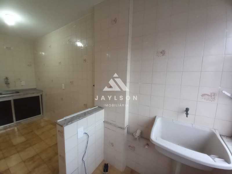 Apartamento à venda com 2 quartos, 48m² - Foto 12