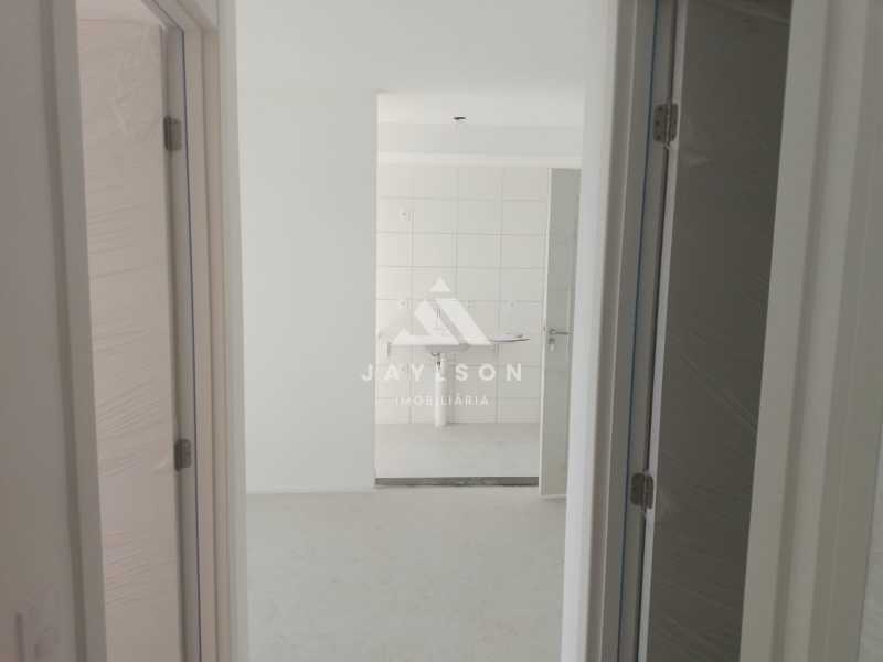 Apartamento à venda com 2 quartos, 43m² - Foto 19