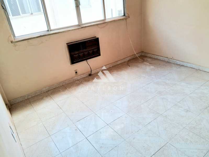 Apartamento à venda com 2 quartos, 42m² - Foto 3