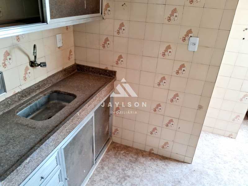 Apartamento à venda com 2 quartos, 42m² - Foto 5