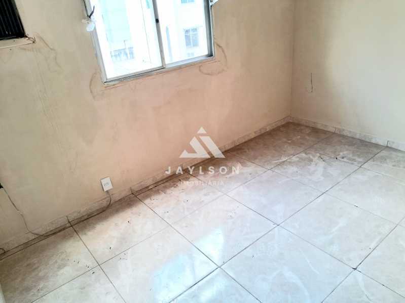 Apartamento à venda com 2 quartos, 42m² - Foto 11