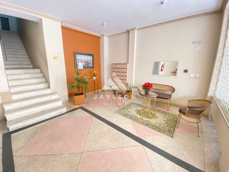 Apartamento à venda com 2 quartos, 57m² - Foto 8