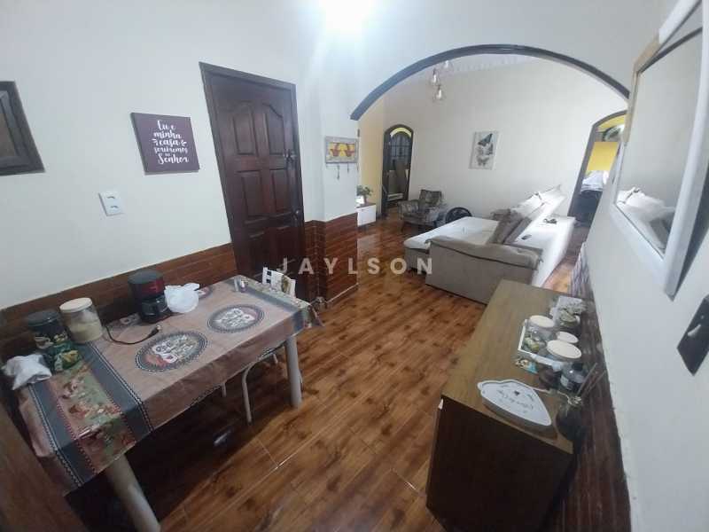 Apartamento à venda com 3 quartos, 90m² - Foto 1