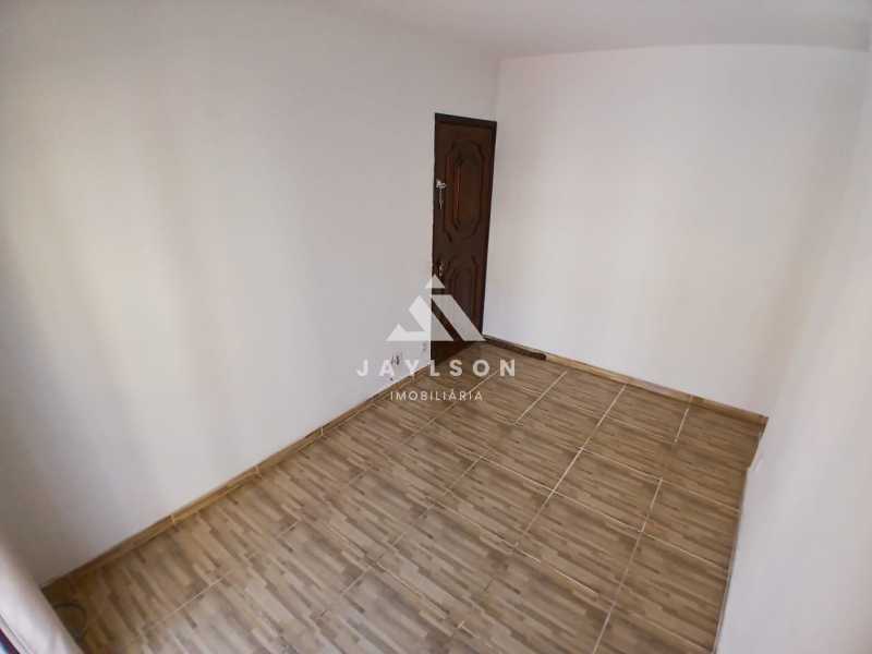 Apartamento à venda com 2 quartos, 50m² - Foto 2