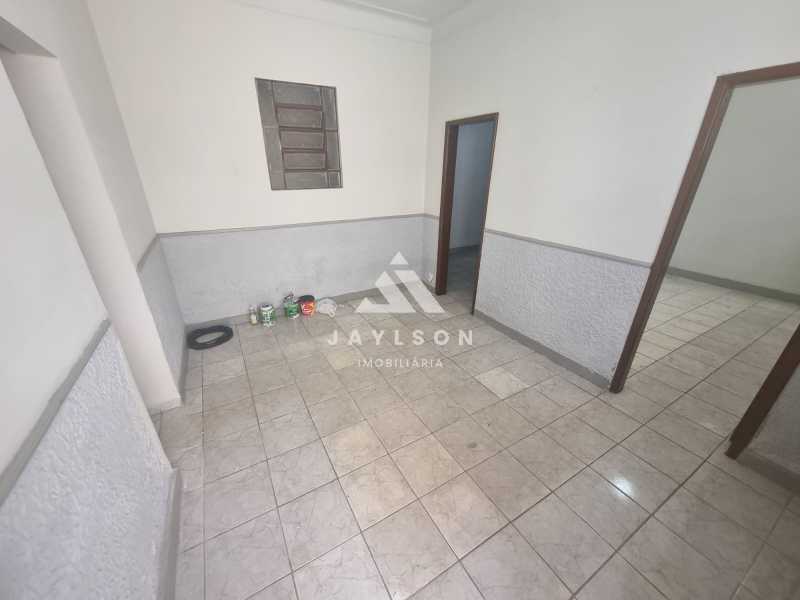 Casa de Vila à venda com 2 quartos, 70m² - Foto 5