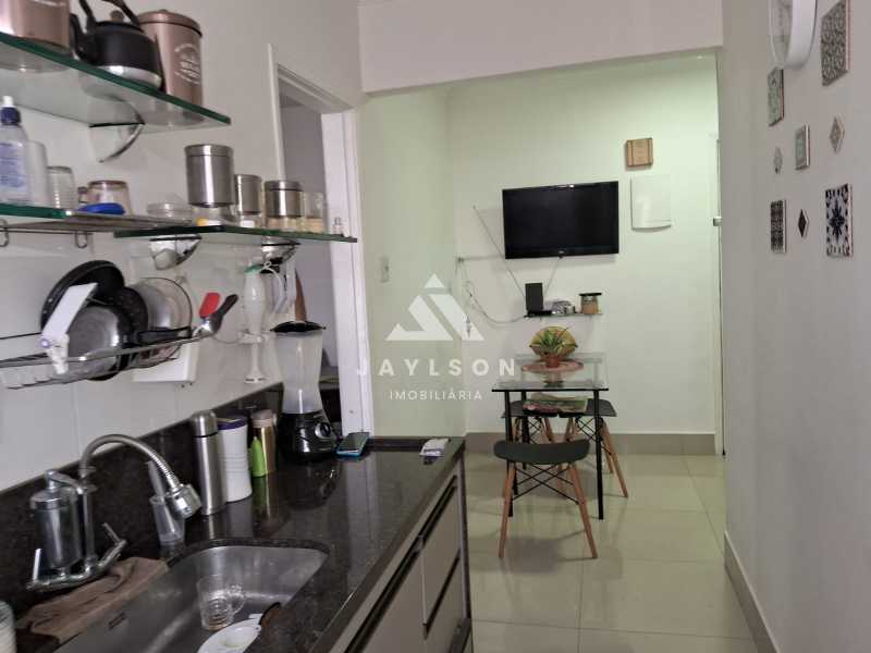 Apartamento à venda com 3 quartos, 80m² - Foto 9