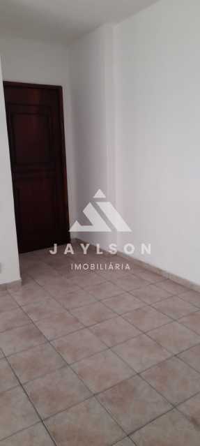 Apartamento à venda com 2 quartos, 62m² - Foto 18