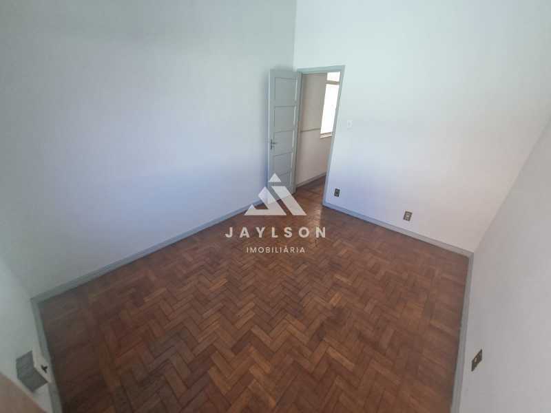 Apartamento à venda com 2 quartos, 60m² - Foto 7