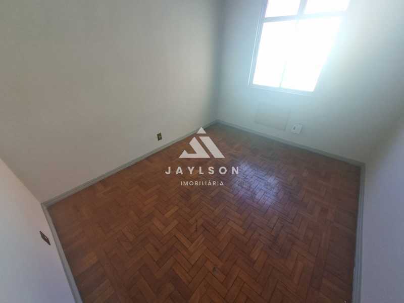 Apartamento à venda com 2 quartos, 60m² - Foto 11