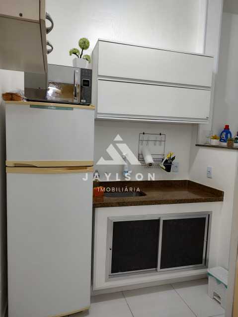 Apartamento à venda com 2 quartos, 55m² - Foto 11