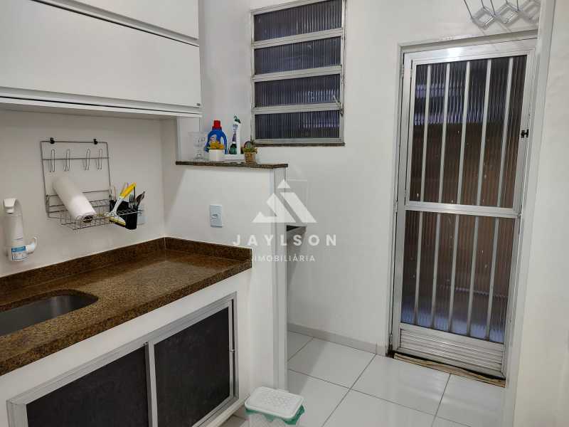 Apartamento à venda com 2 quartos, 55m² - Foto 10