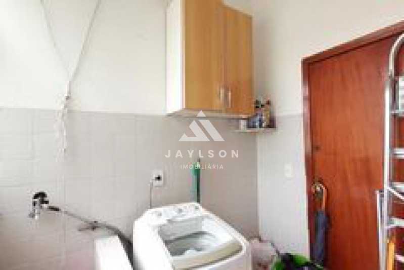 Apartamento à venda com 2 quartos, 62m² - Foto 8