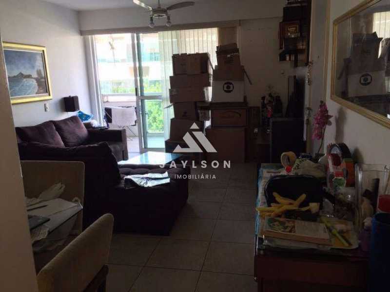 Apartamento à venda com 3 quartos, 93m² - Foto 3