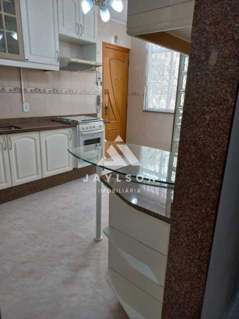 Apartamento à venda com 2 quartos, 79m² - Foto 18