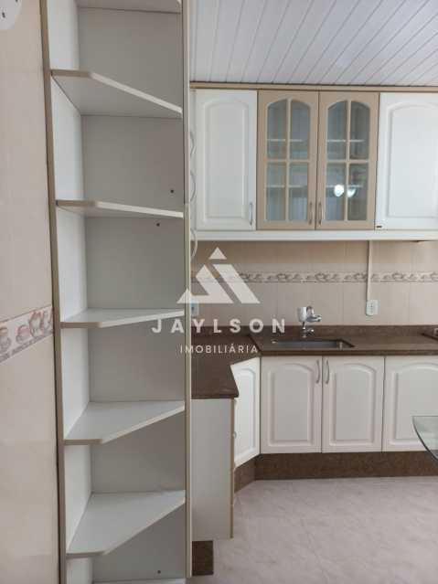 Apartamento à venda com 2 quartos, 79m² - Foto 19