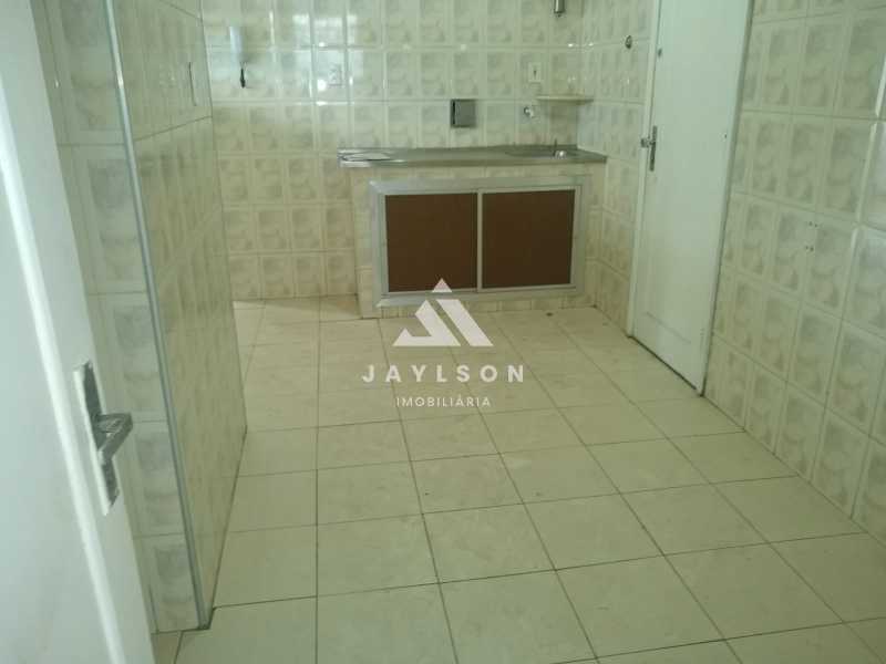 Apartamento à venda com 2 quartos, 59m² - Foto 9