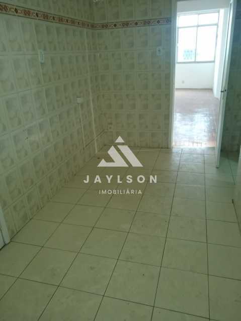 Apartamento à venda com 2 quartos, 59m² - Foto 11