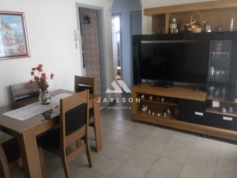 Apartamento à venda com 2 quartos, 62m² - Foto 1