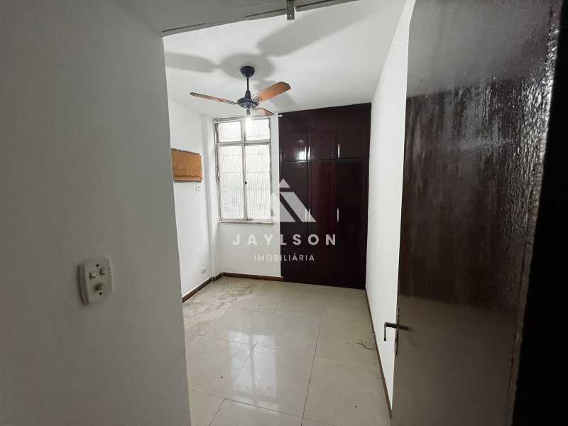 Apartamento à venda com 2 quartos, 38m² - Foto 4