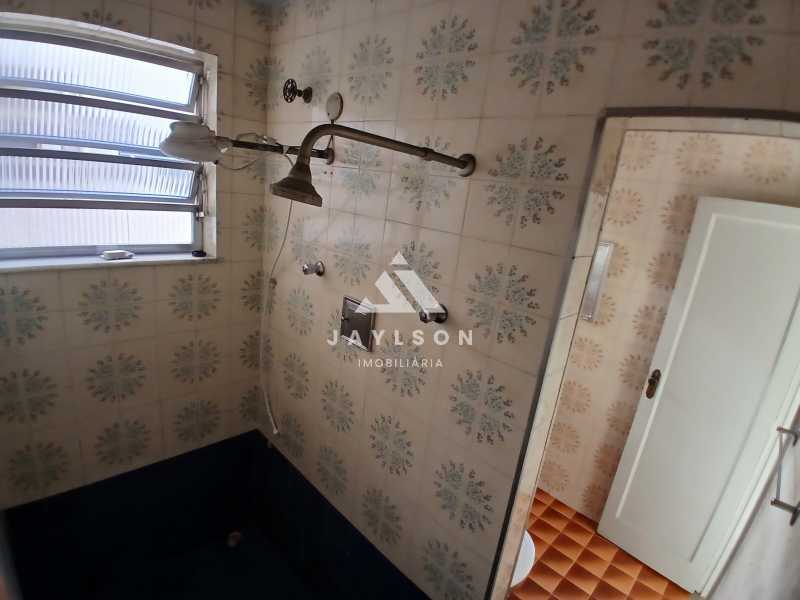 Apartamento à venda com 3 quartos, 75m² - Foto 11