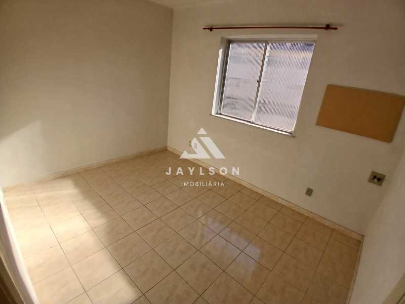 Apartamento à venda com 3 quartos, 75m² - Foto 13