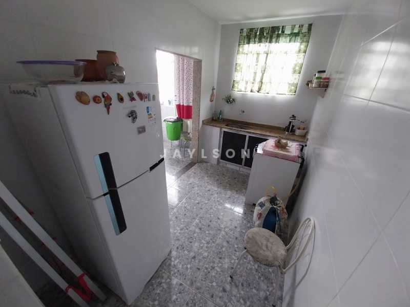 Apartamento à venda com 2 quartos, 70m² - Foto 14