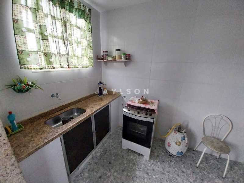 Apartamento à venda com 2 quartos, 70m² - Foto 17