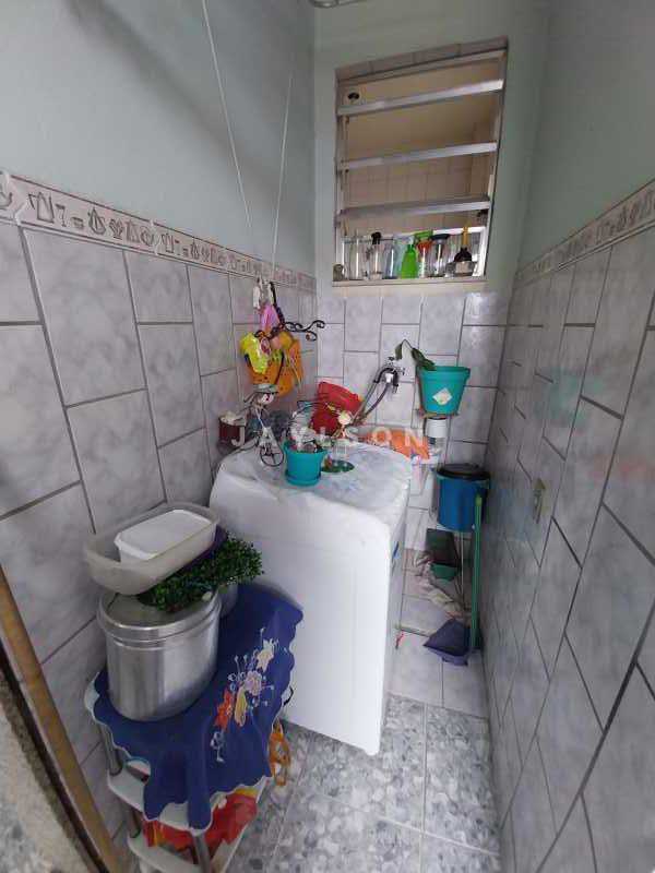 Apartamento à venda com 2 quartos, 70m² - Foto 20