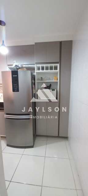 Apartamento à venda com 2 quartos, 60m² - Foto 16