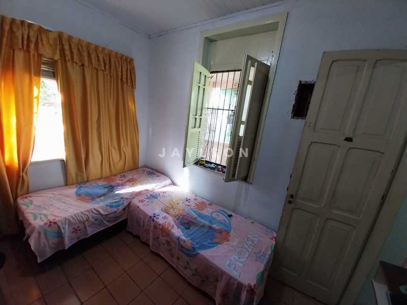 Casa à venda com 3 quartos, 60m² - Foto 4