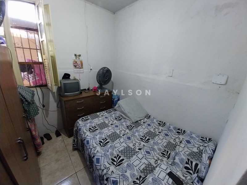 Casa à venda com 3 quartos, 60m² - Foto 8