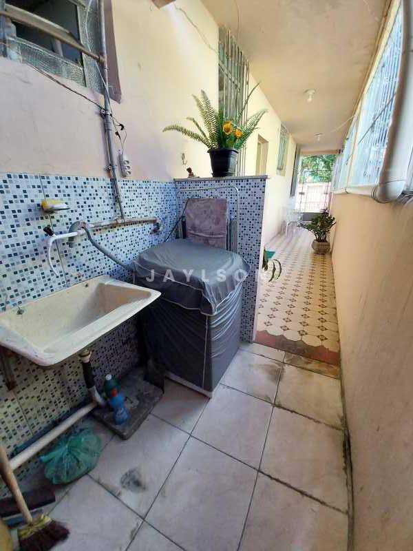 Casa à venda com 3 quartos, 60m² - Foto 18