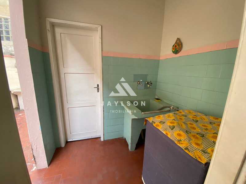 Casa à venda com 2 quartos, 98m² - Foto 19